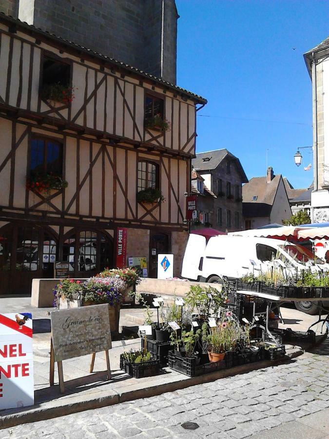 3 Place Des Arbres, Chambres D'Hotes, Felletin Exterior foto